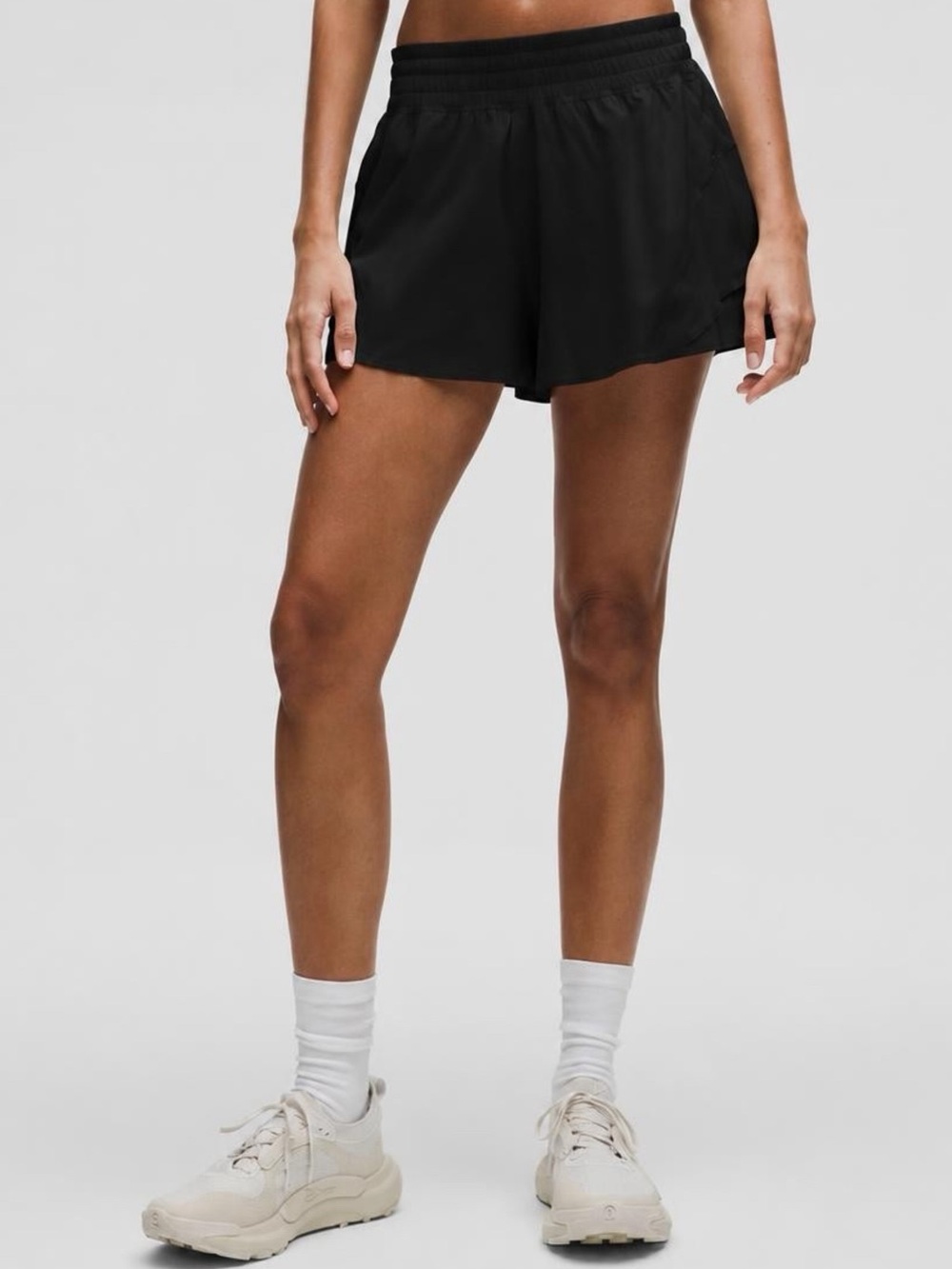 Lululemon Shake It Out High-Rise Running Short 2.5"